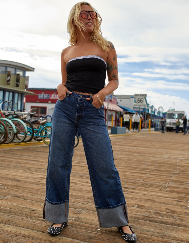 RSQ Womens Mid Rise Wide Leg Cuff Jeans